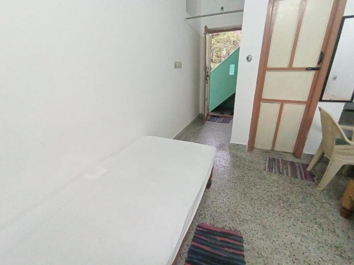 Sri Shankaraa Guest House Tiruvannāmalai Екстериор снимка